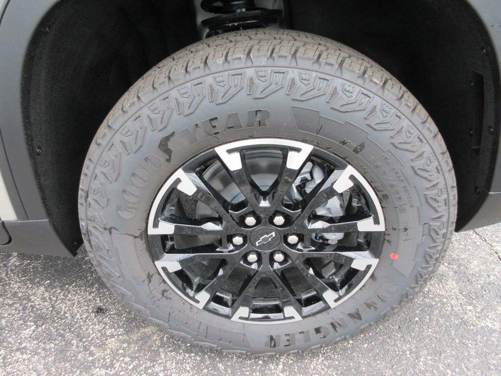 New 2026 Chevrolet Traverse Z71 AWD/4WD image 9