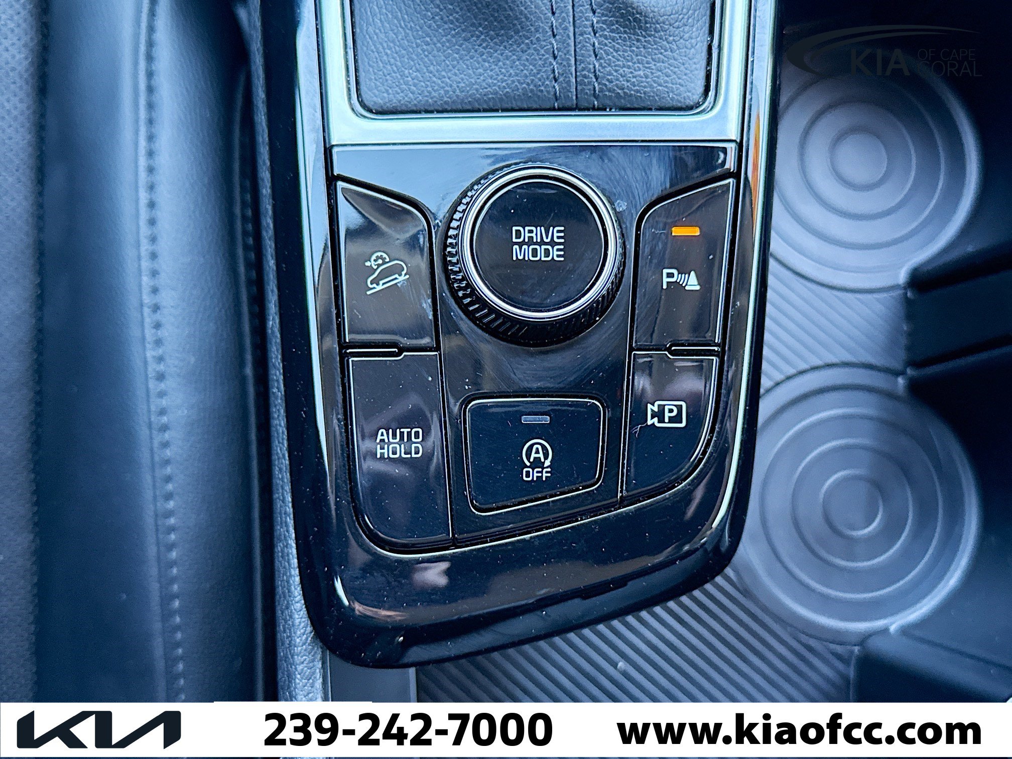 Certified 2025 Kia Sportage SX image 29