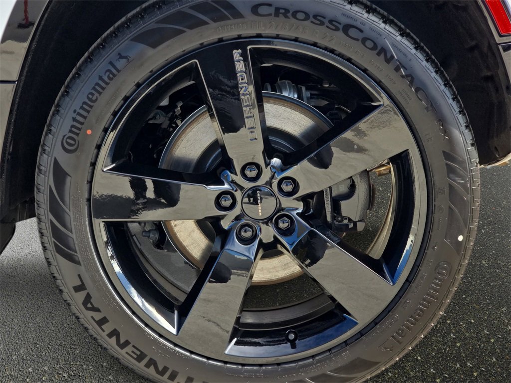 New 2026 Land Rover Defender 110 V8 image 34