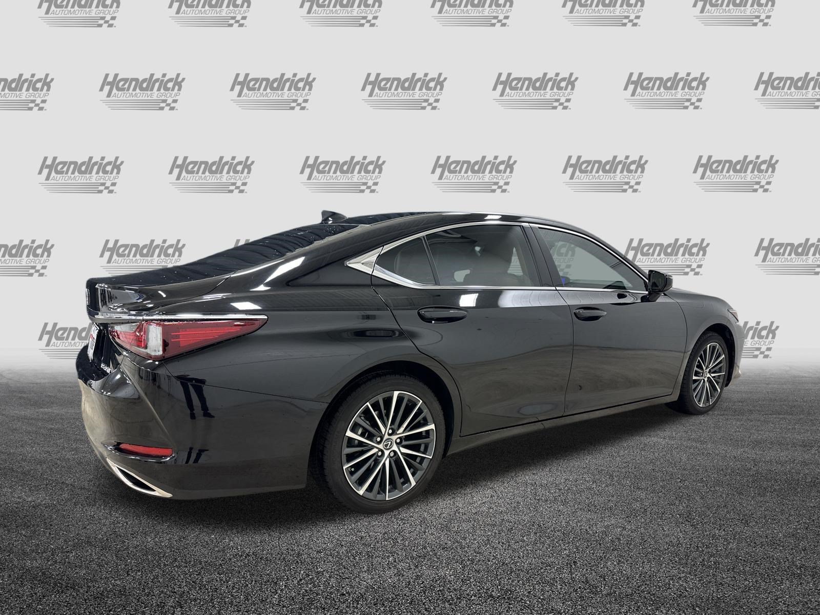 Certified 2025 Lexus ES 350 w/ Premium Package FWD image 10