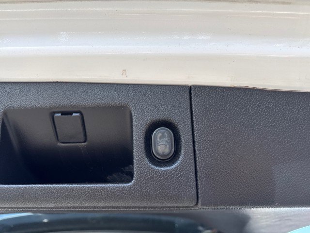 Used 2017 Chevrolet Tahoe LT image 18