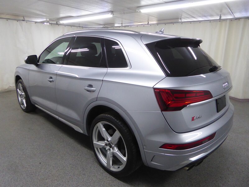 Used 2022 Audi SQ5 Prestige w/ Prestige Package AWD/4WD image 5