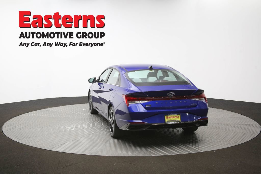 Used 2023 Hyundai Elantra Limited w/ Preferred Accessory Package image 68