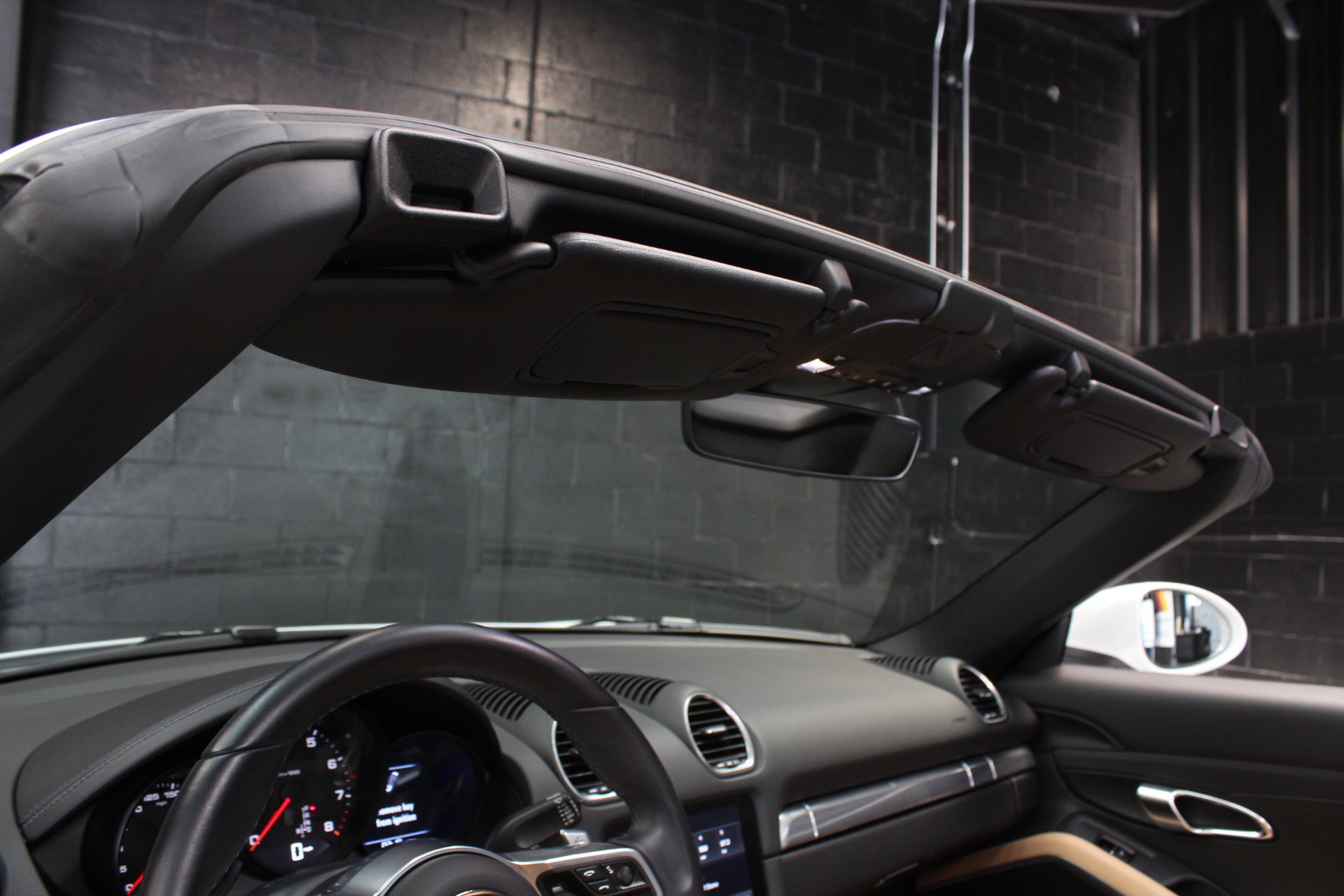 Used 2021 Porsche 718 Boxster w/ Premium Package RWD image 44