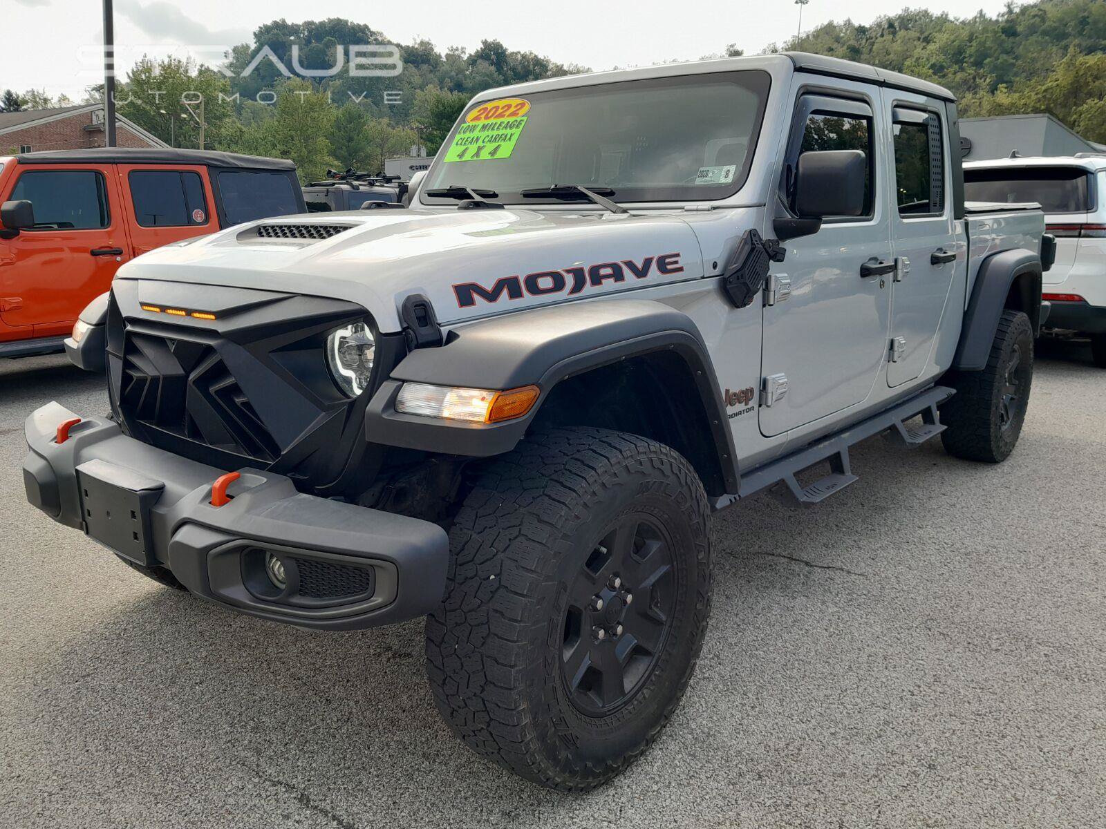 Used 2022 Jeep Gladiator Mojave w/ Cold Weather Group AWD/4WD image 5