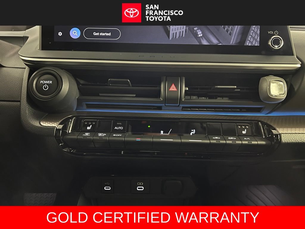 Certified 2023 Toyota Prius XLE FWD image 27