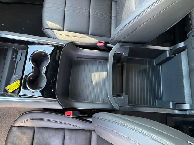 New 2026 Chevrolet Tahoe High Country AWD/4WD image 27