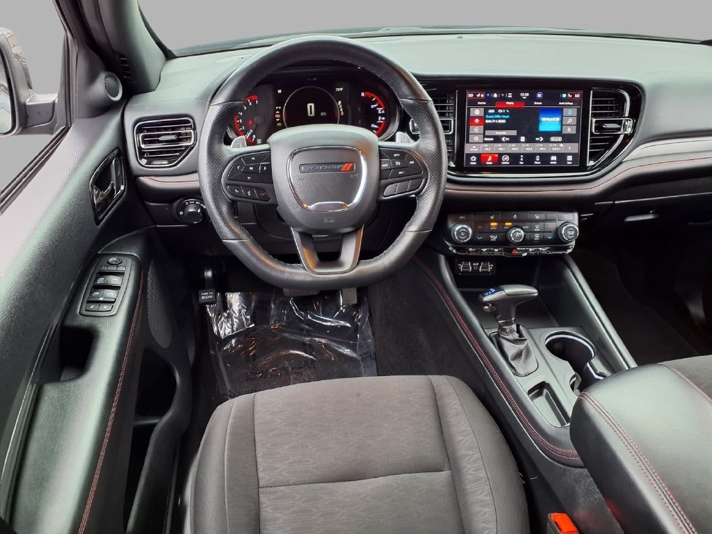 Used 2025 Dodge Durango GT AWD/4WD image 4