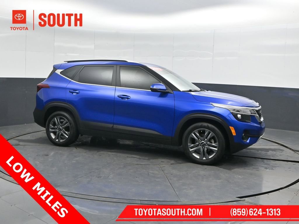 Used 2023 Kia Seltos S w/ Navigation Package
