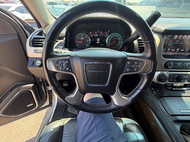 Used 2018 GMC Yukon XL Denali RWD image 5