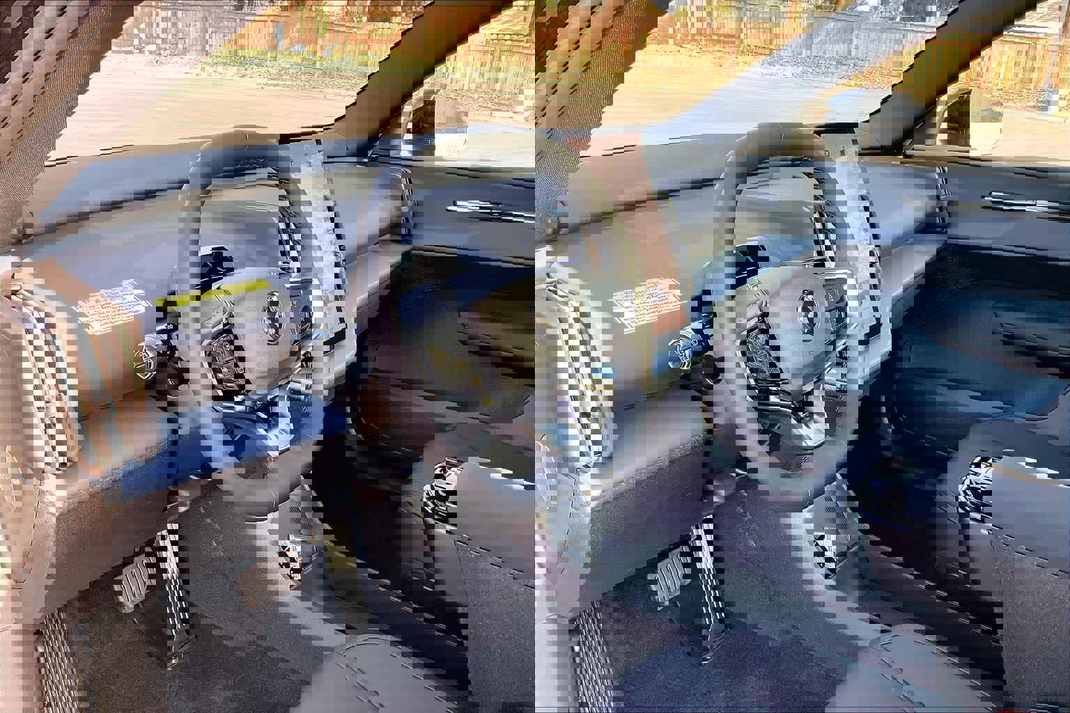 New 2025 Volvo EX30 Plus w/ Protection Package Premier image 8