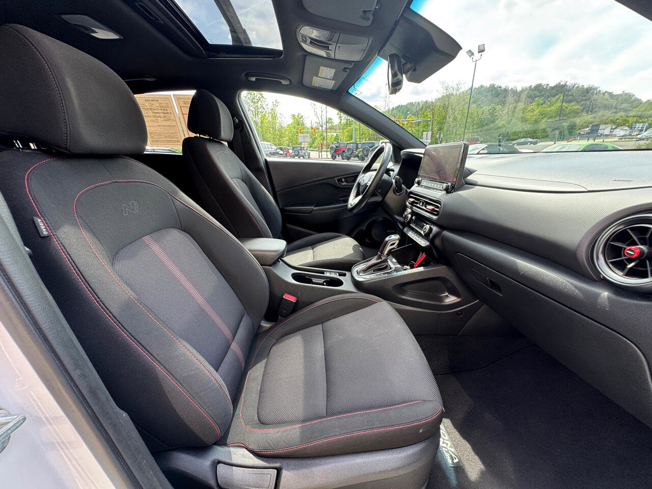 Used 2022 Hyundai Kona N Line w/ Tech Package image 19