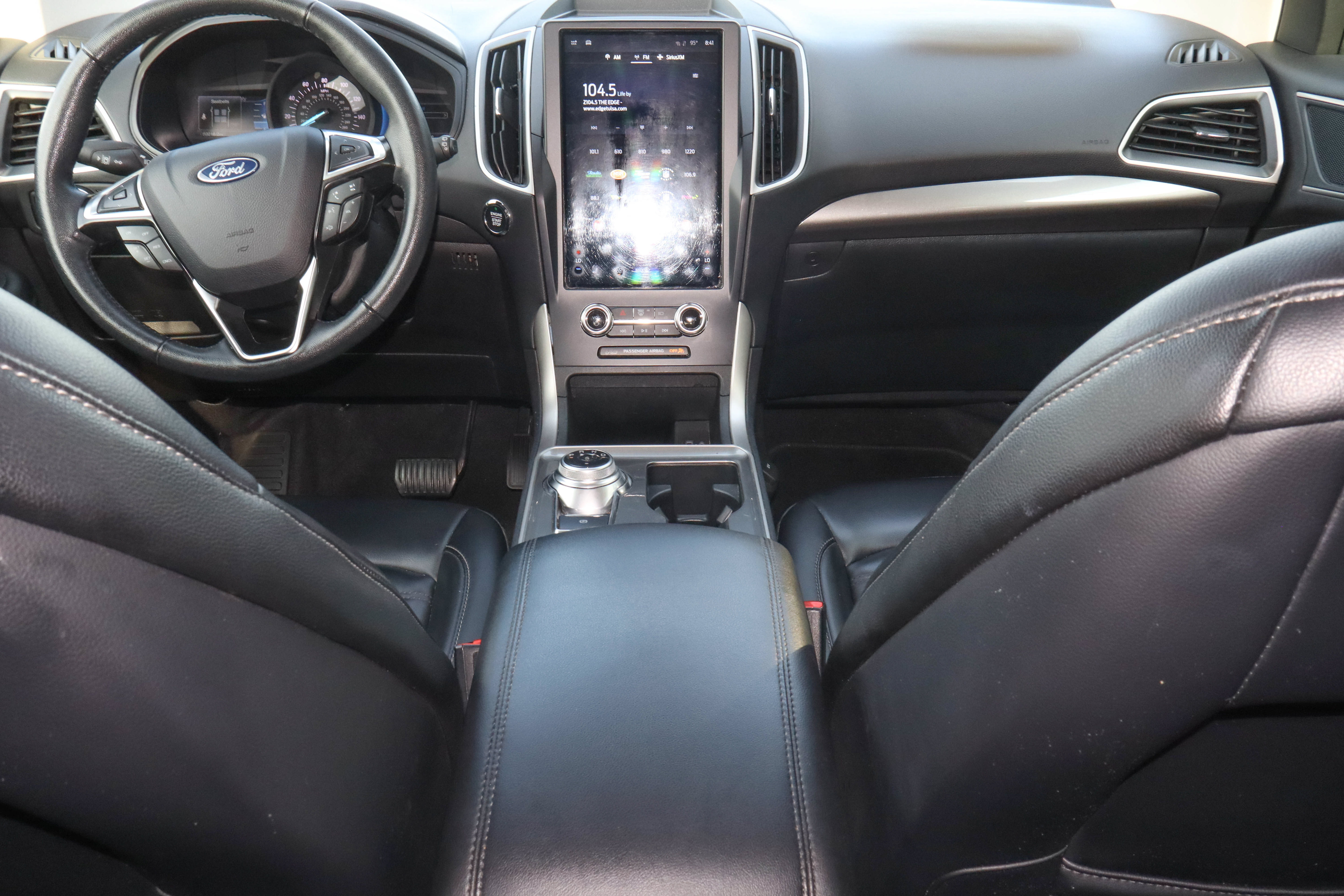 Used 2024 Ford Edge SEL AWD/4WD image 10