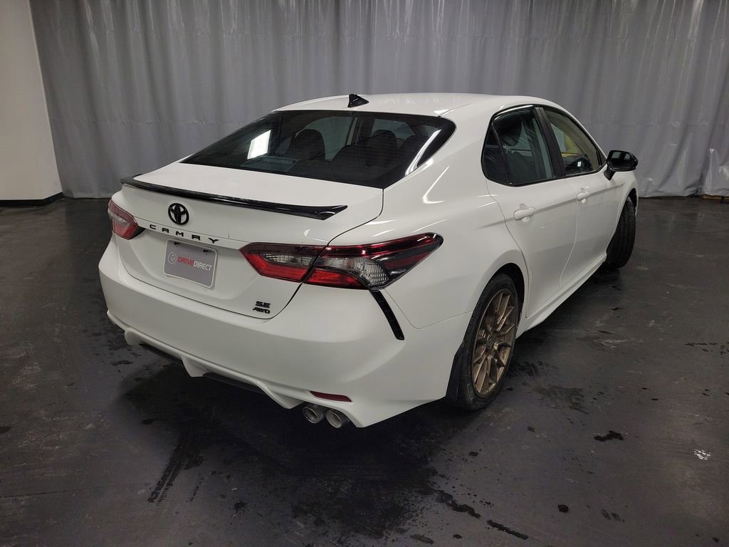 Used 2023 Toyota Camry SE image 8