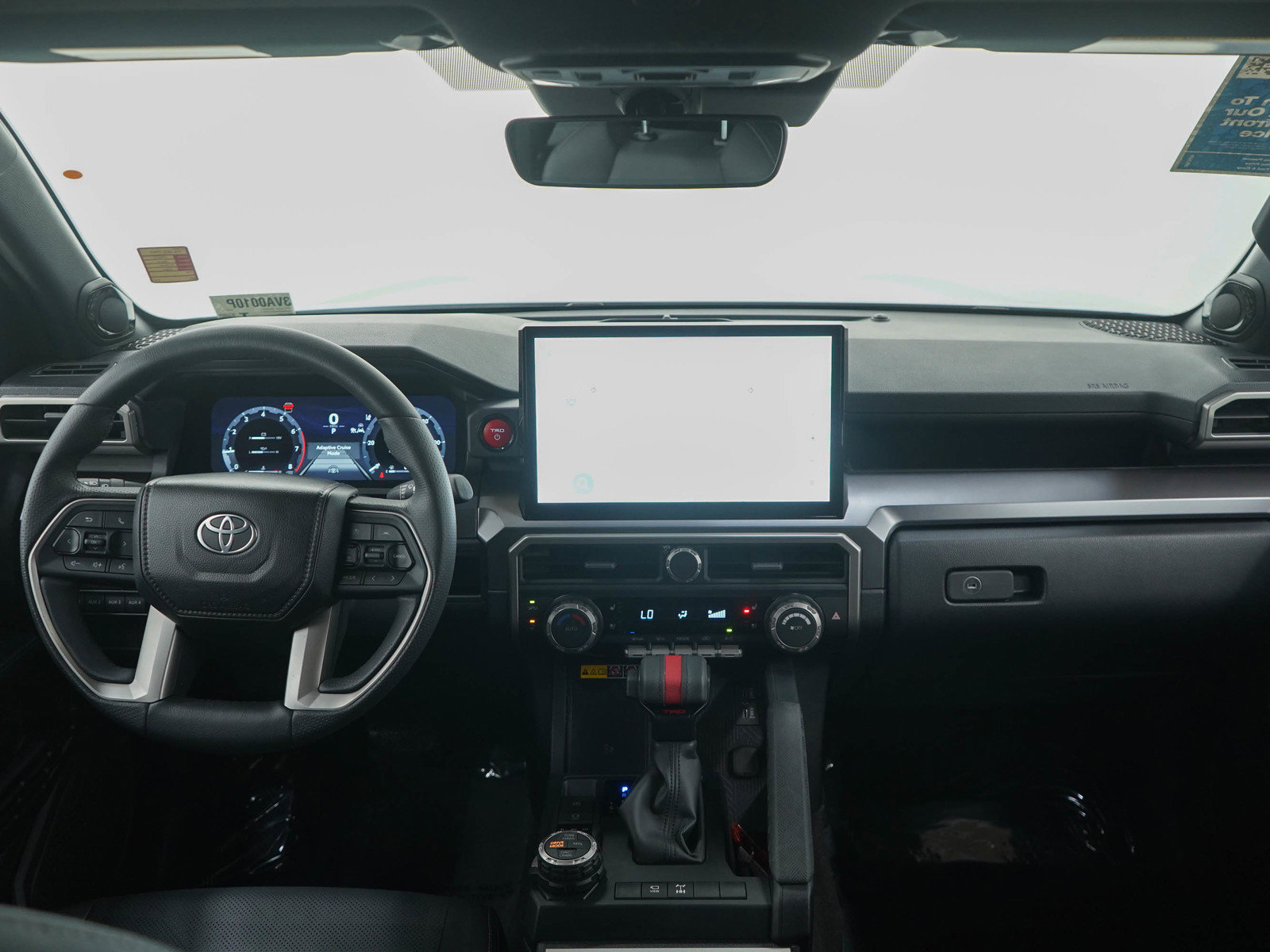 Used 2025 Toyota 4Runner TRD Off-Road Premium AWD/4WD image 13