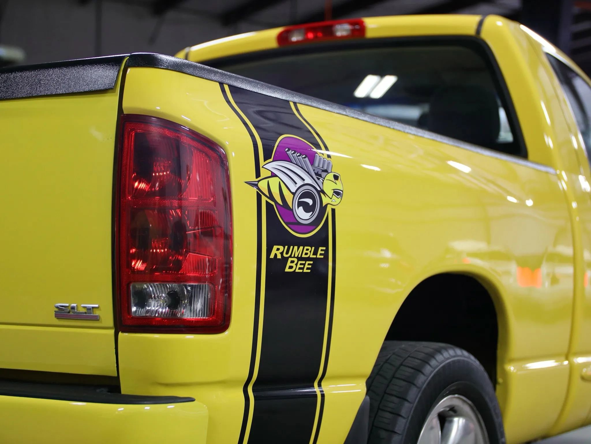 Used 2005 Dodge Ram 1500 Truck SLT w/ Rumblebee Group image 14