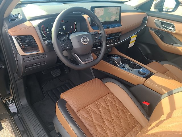 New 2026 Nissan Rogue Platinum AWD/4WD image 13