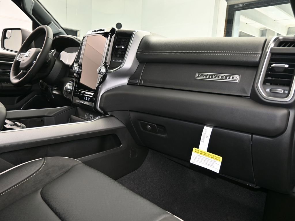 New 2026 RAM 1500 Laramie w/ Night Edition image 43