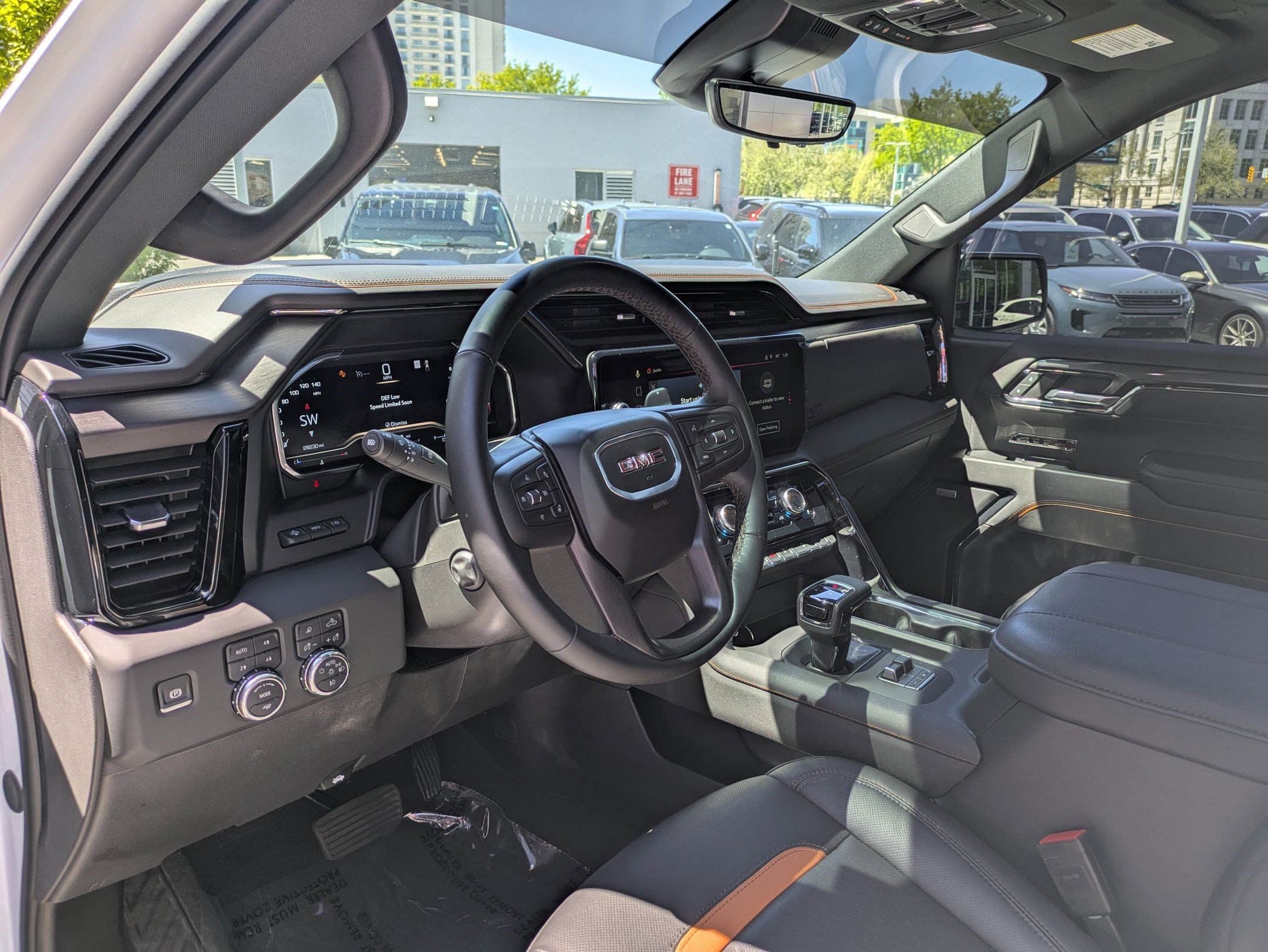 Used 2024 GMC Sierra 1500 AT4 w/ Technology Package AWD/4WD image 16