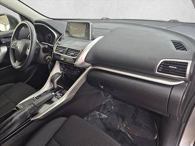 Used 2020 Mitsubishi Eclipse Cross LE AWD/4WD image 22