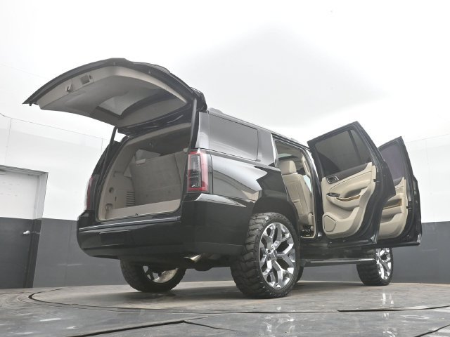 Used 2017 GMC Yukon Denali w/ Open Road Package AWD/4WD image 60