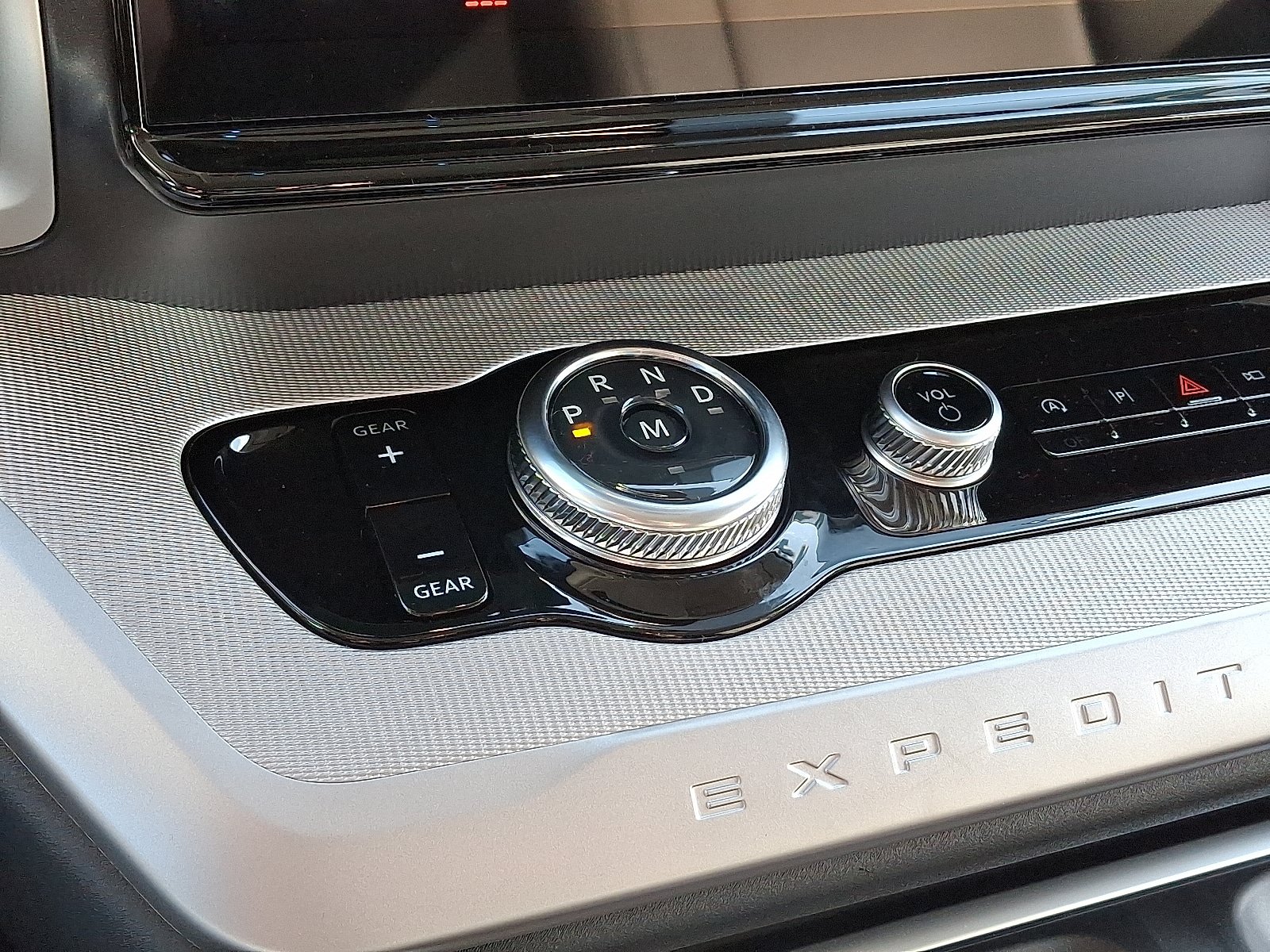 New 2026 Ford Expedition Max Active AWD/4WD image 7