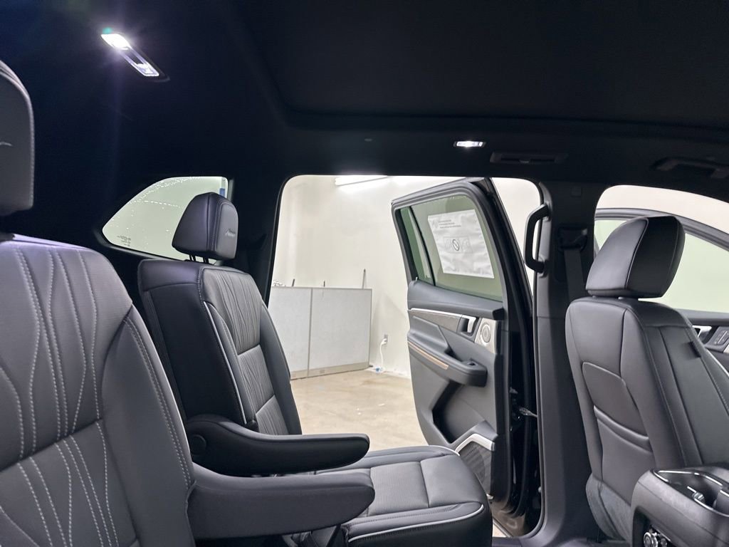 New 2026 Buick Enclave Avenir w/ Super Cruise Package image 21