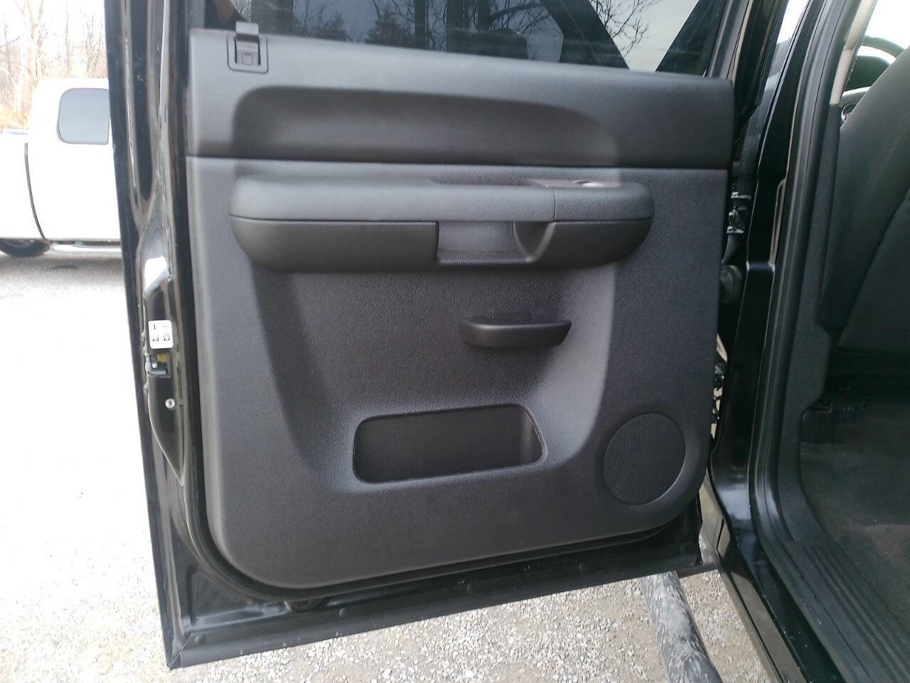 Used 2011 GMC Sierra 2500 SLE w/ SLE Preferred Package image 19