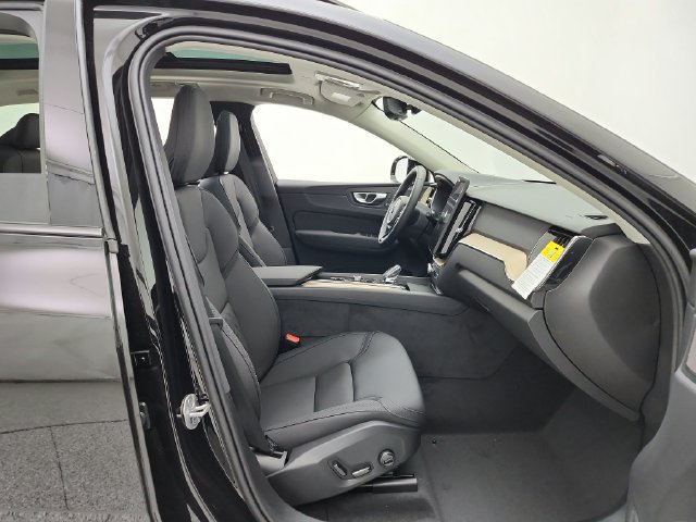 New 2026 Volvo XC60 T8 Plus w/ Climate Package AWD/4WD image 30