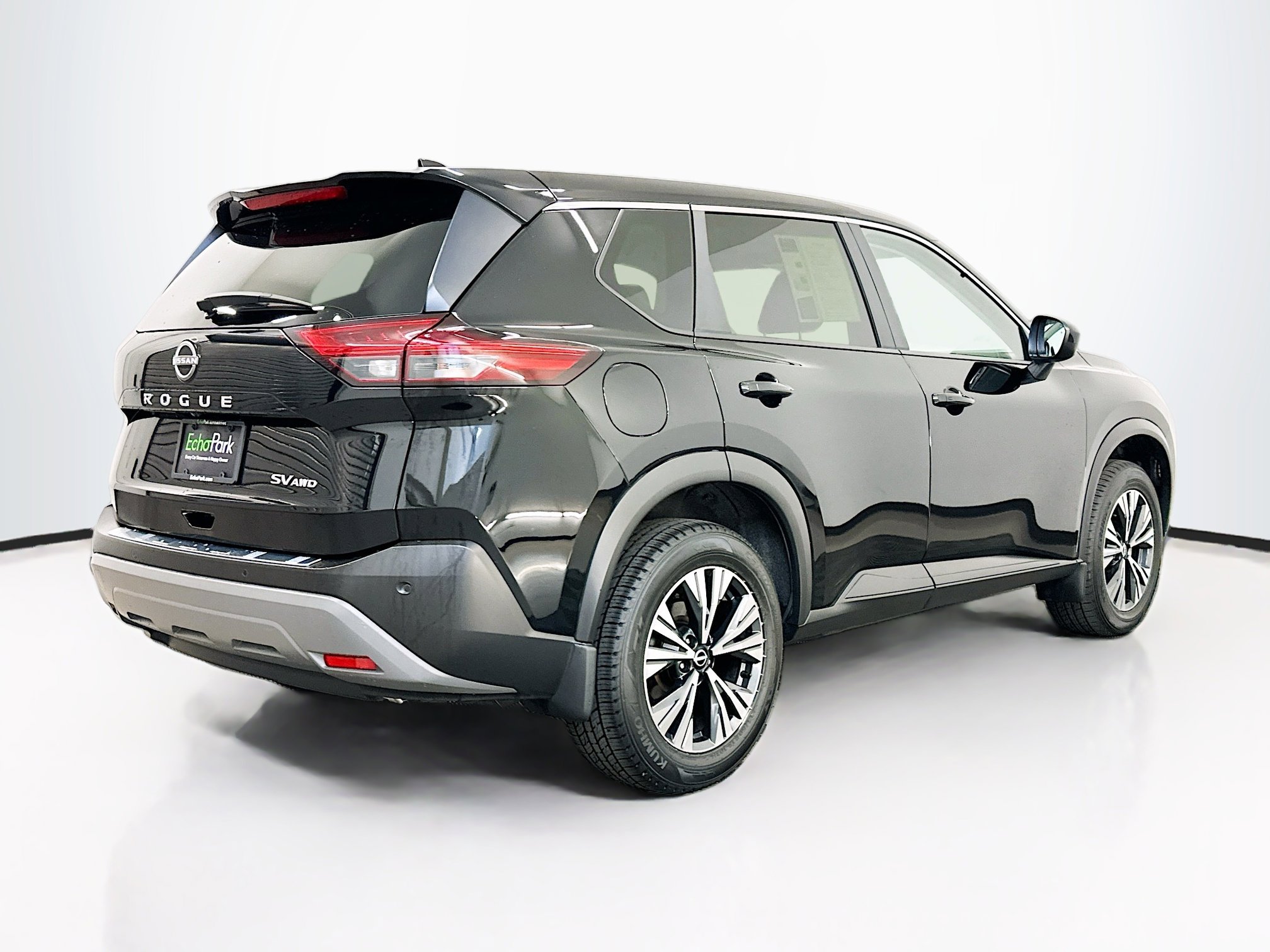 Used 2023 Nissan Rogue SV AWD/4WD image 9