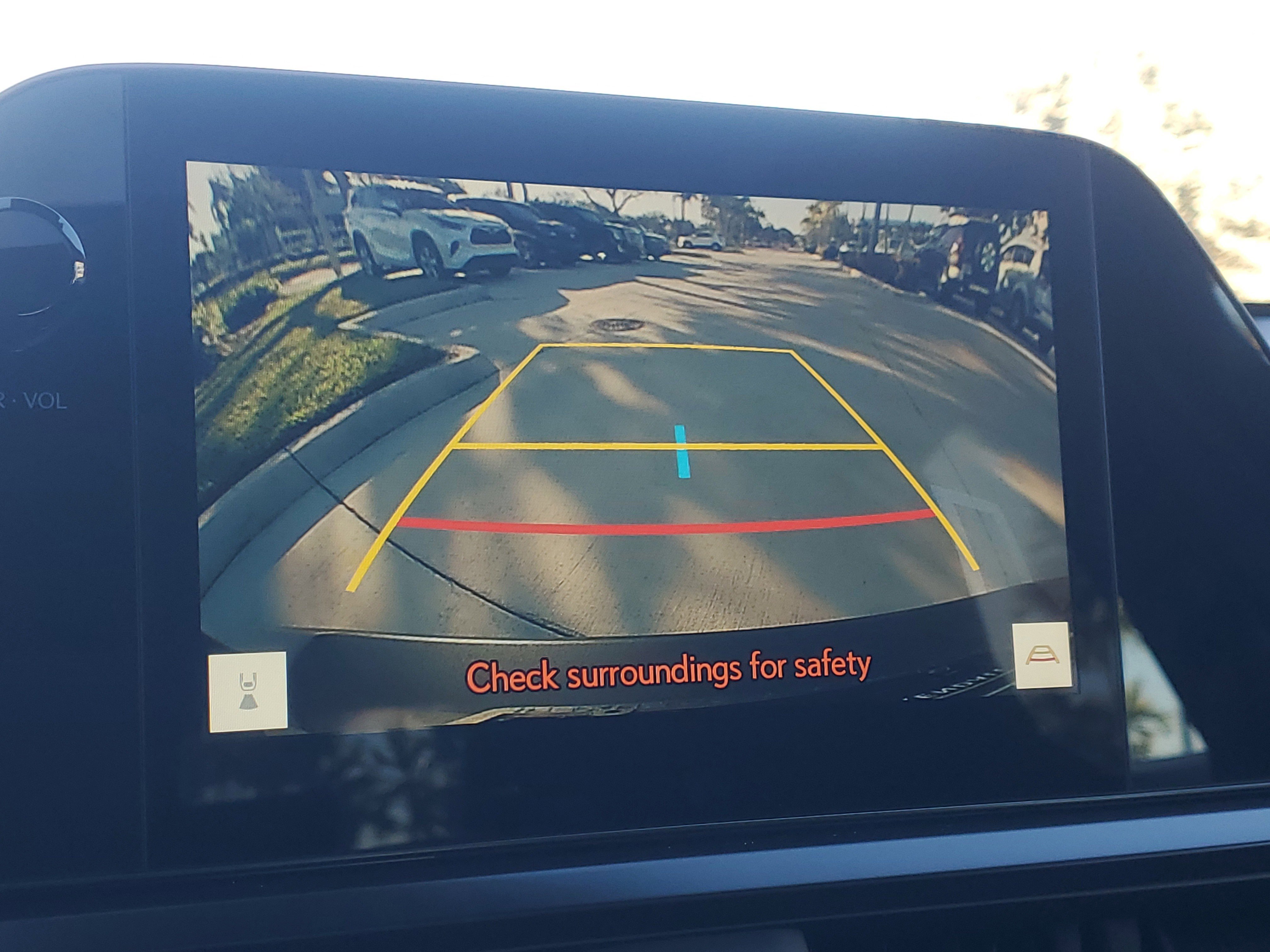 Used 2025 Lexus UX 300h FWD w/ Accessory Package (Z1) image 32