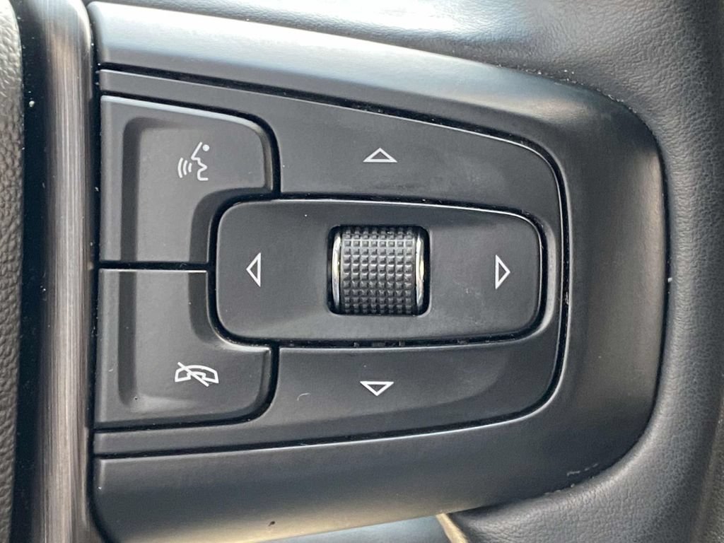 Used 2024 GMC Sierra 1500 AT4 w/ Technology Package AWD/4WD image 28