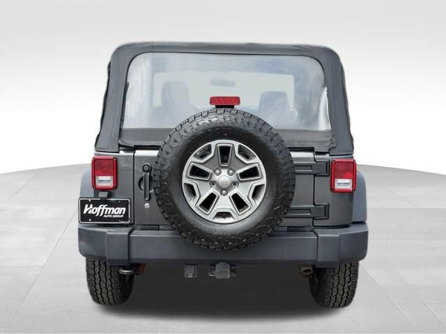Used 2018 Jeep Wrangler Rubicon AWD/4WD image 6