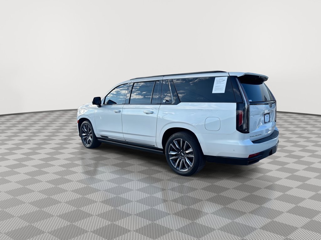Used 2023 Cadillac Escalade ESV Sport Platinum AWD/4WD image 8
