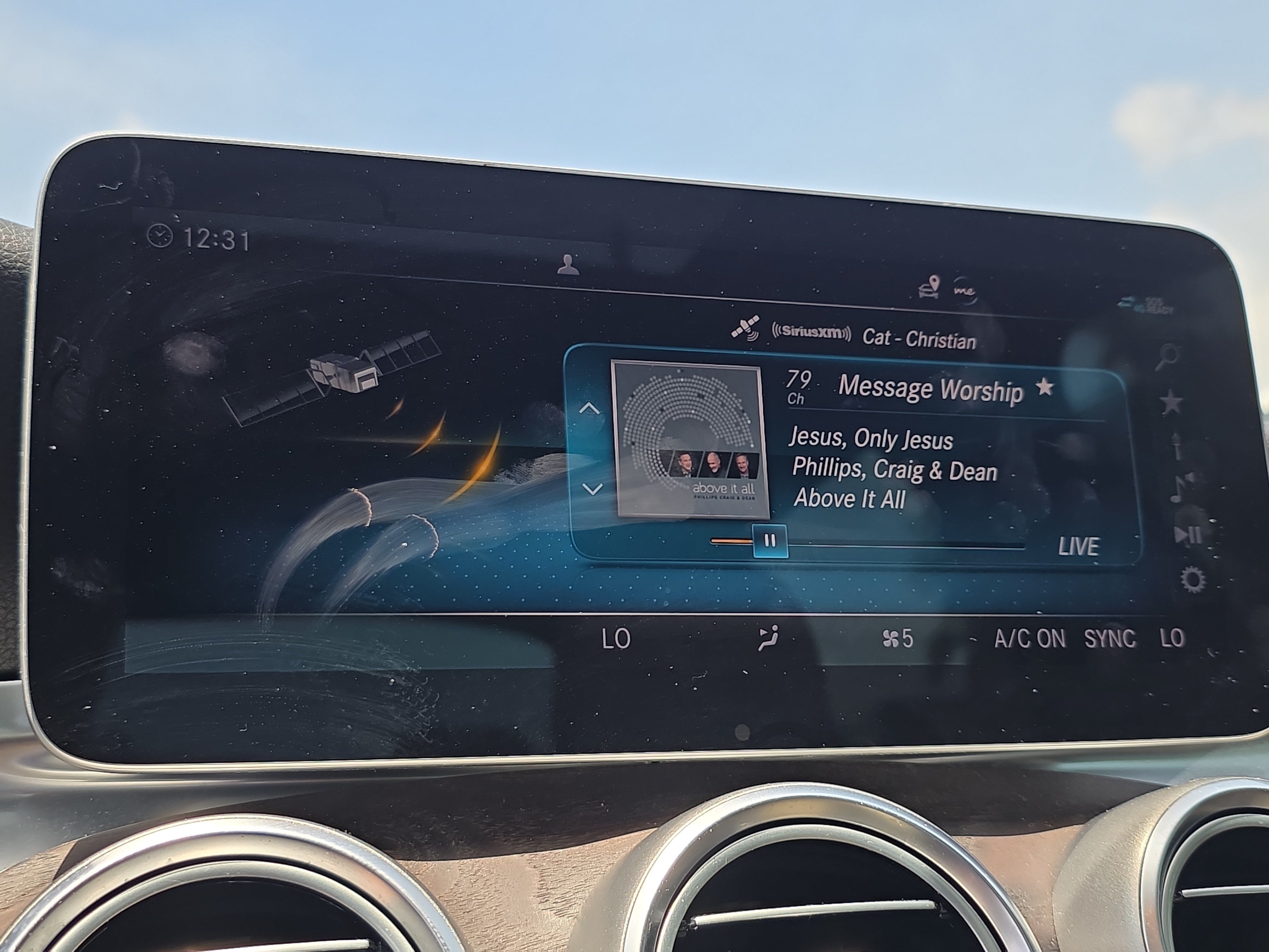 Used 2020 Mercedes-Benz C 300 Sedan image 27