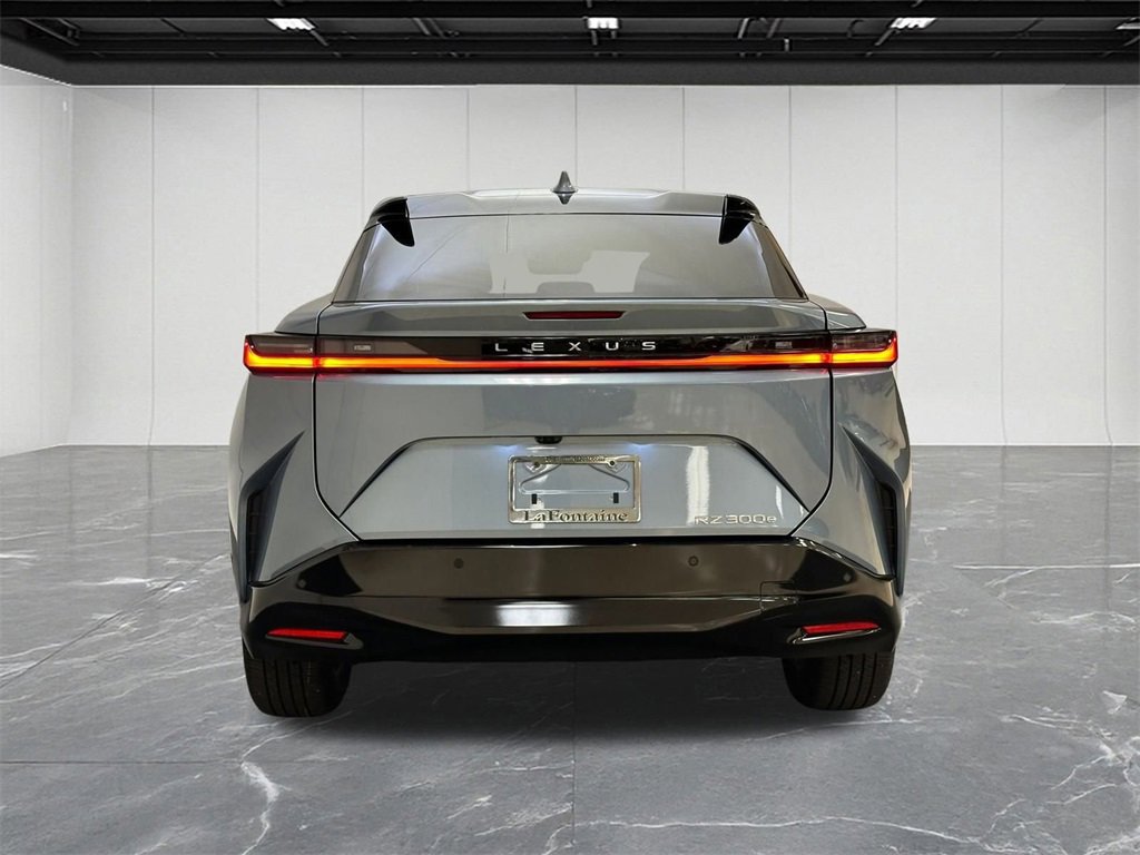 Used 2024 Lexus RZ 300e Premium image 7