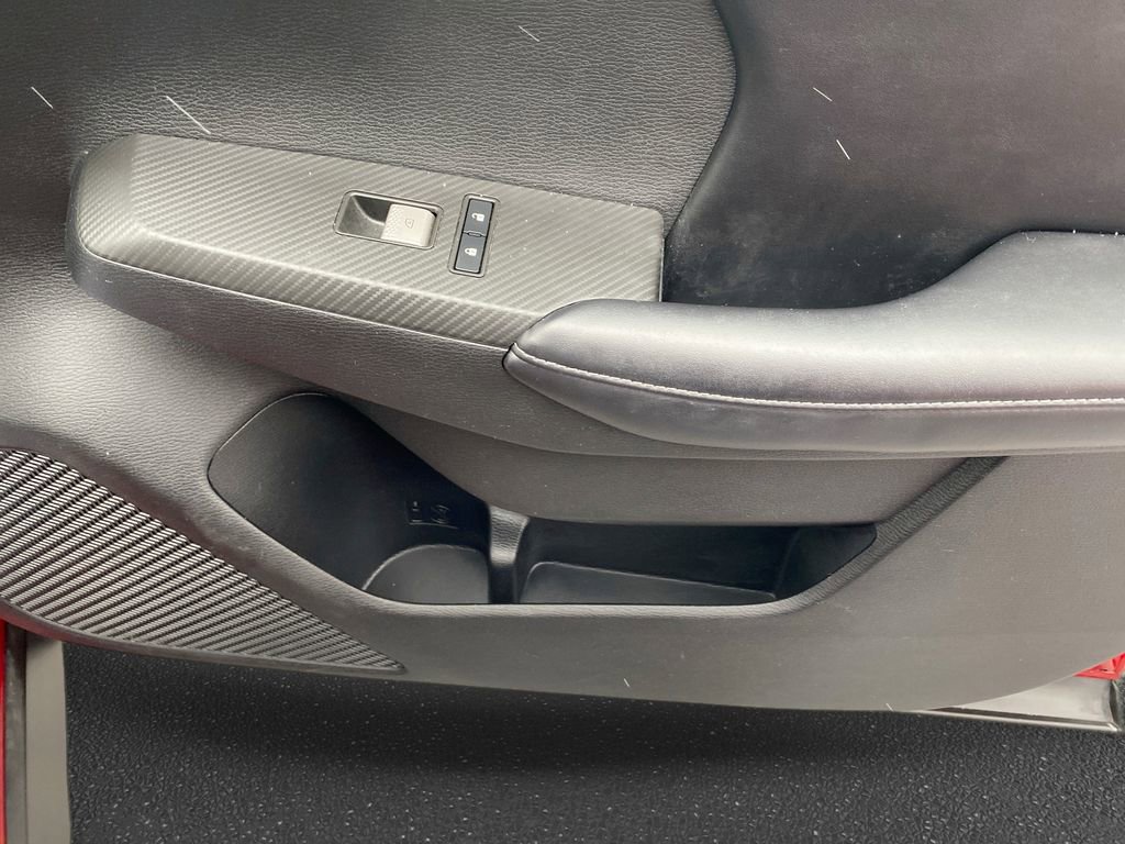 Used 2022 Mitsubishi Outlander SE image 32