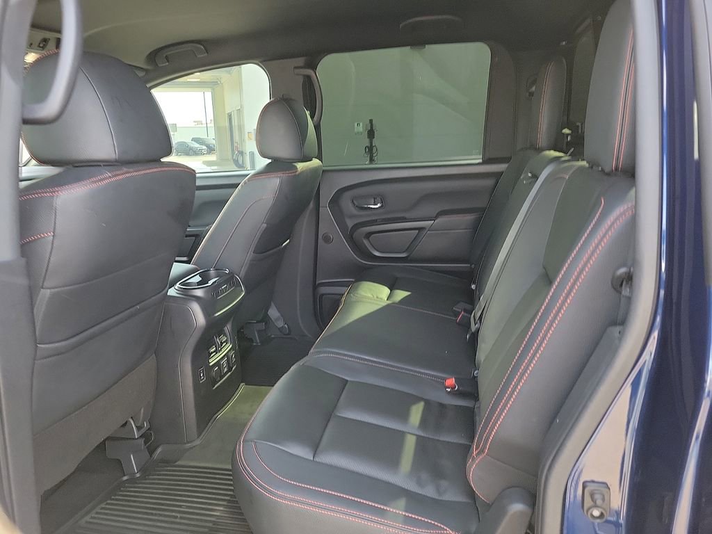 Used 2024 Nissan Titan PRO-4X w/ Pro-4x Convenience Package image 7