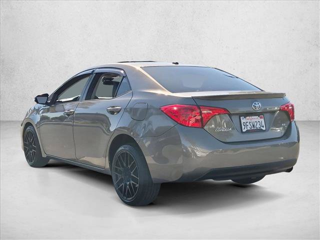 Used 2017 Toyota Corolla SE FWD image 8