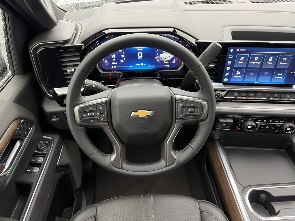 Used 2026 Chevrolet Silverado 3500 High Country w/ High Country Premium Package AWD/4WD image 11