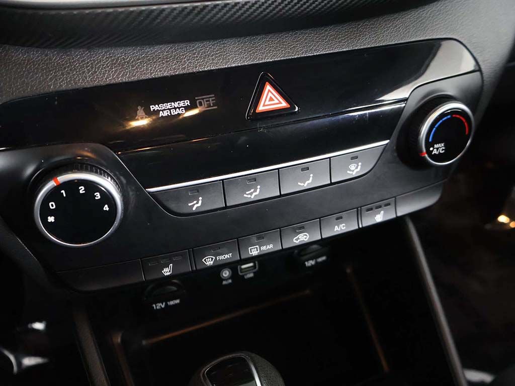 Used 2019 Hyundai Tucson Value FWD image 39