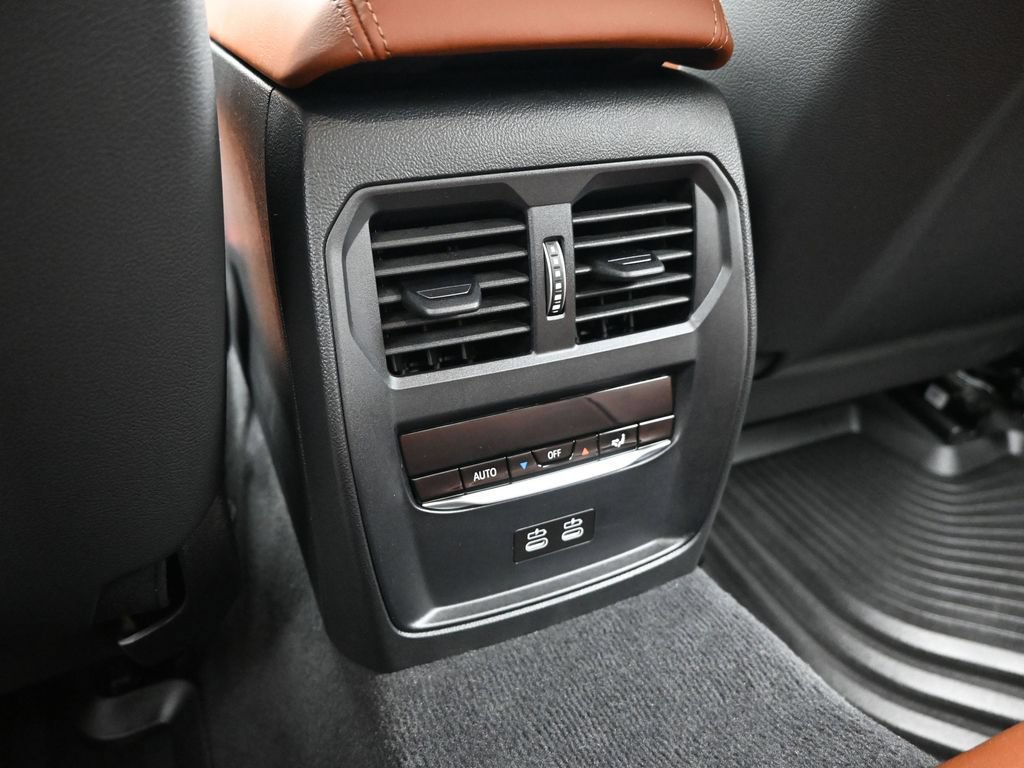 Used 2025 BMW M3 w/ Executive Package RWD image 28