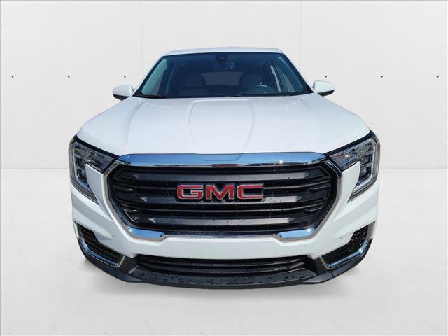 Used 2024 GMC Terrain SLE