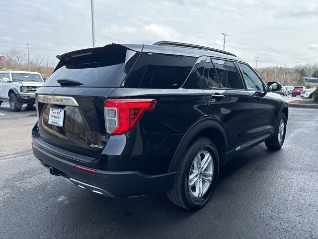 Used 2023 Ford Explorer XLT w/ Equipment Group 202A image 7