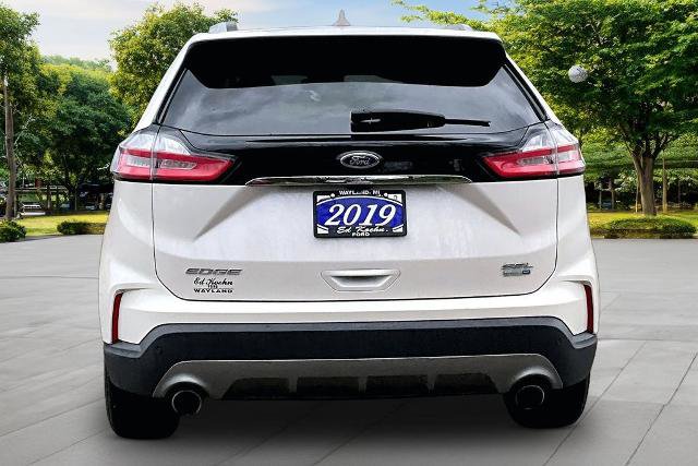 Certified 2019 Ford Edge SEL w/ Equipment Group 201A AWD/4WD image 4