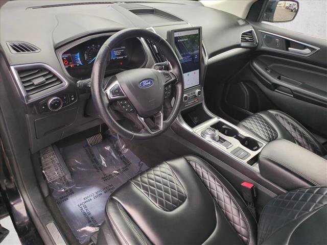 Used 2024 Ford Edge Titanium AWD/4WD image 10