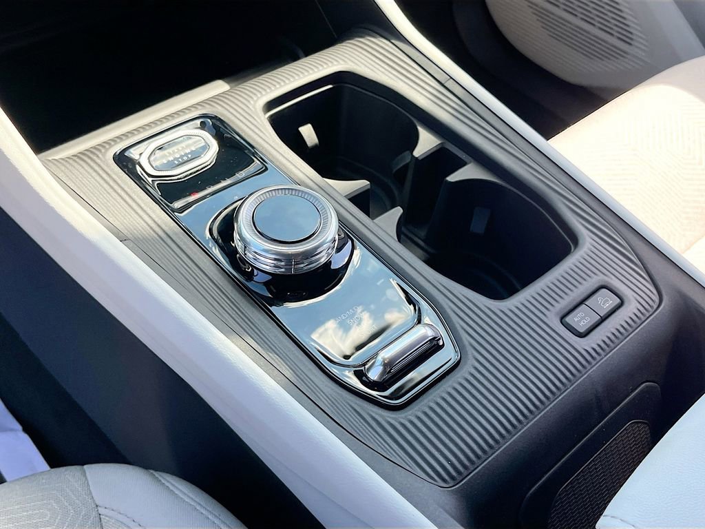 New 2026 Jeep Cherokee Laredo AWD/4WD image 16