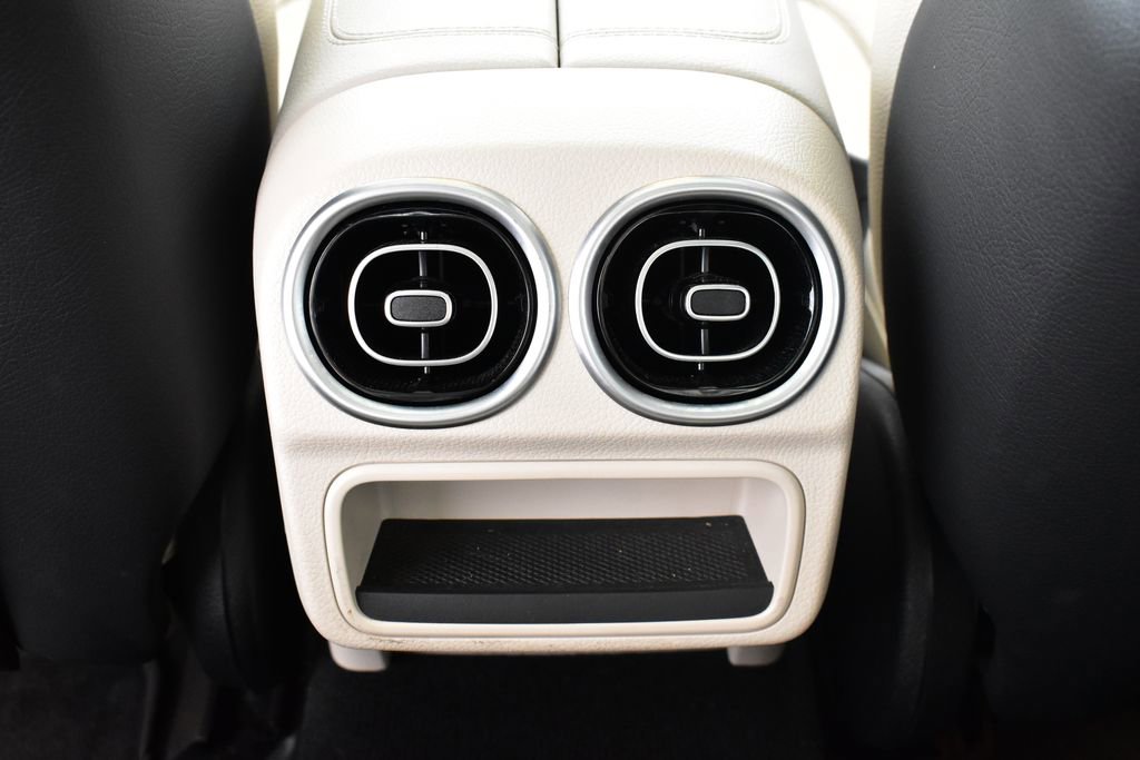 Certified 2022 Mercedes-Benz C 300 4MATIC Sedan image 31