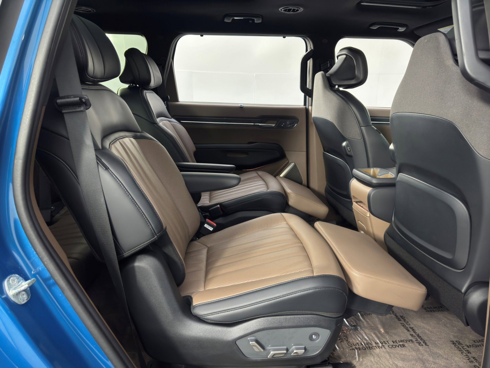 Used 2024 Kia EV9 GT-Line image 42