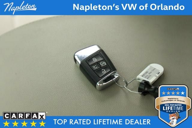 Certified 2022 Volkswagen Atlas SE w/ Black Wheel Package FWD image 40